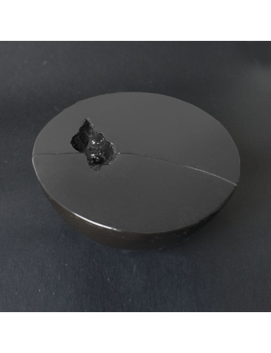 INVERTED SHELL. Minimalist...